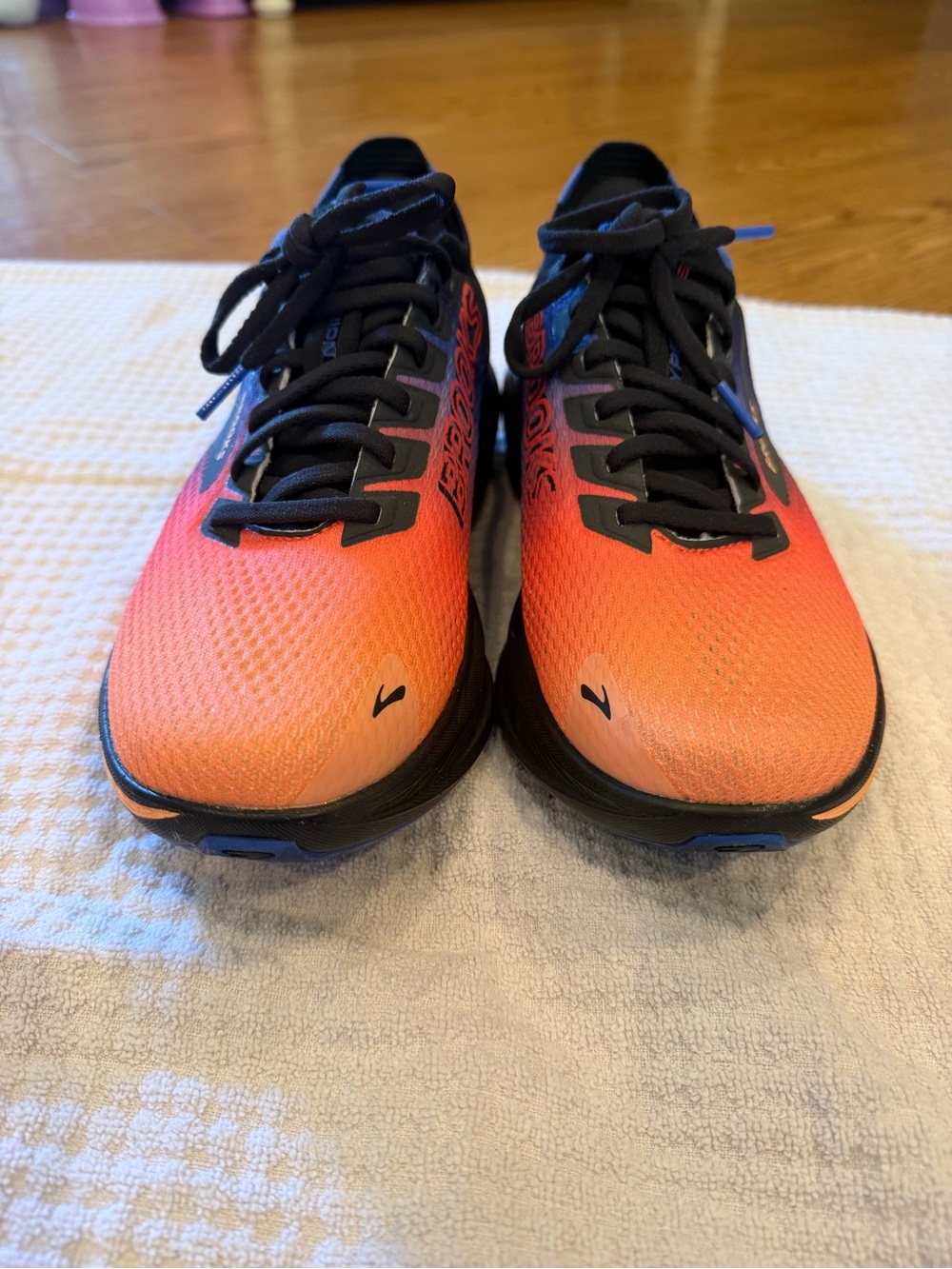 Brooks Hyperion Women’s Running Shoe - Orange & Purple - Picture 2 of 6